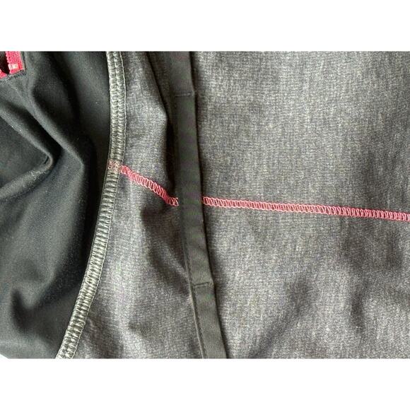 Lululemon Run Speed Shorts 4 Gray Black Pink Trim 2.5” Inseam Running Activewear - Picture 8 of 9